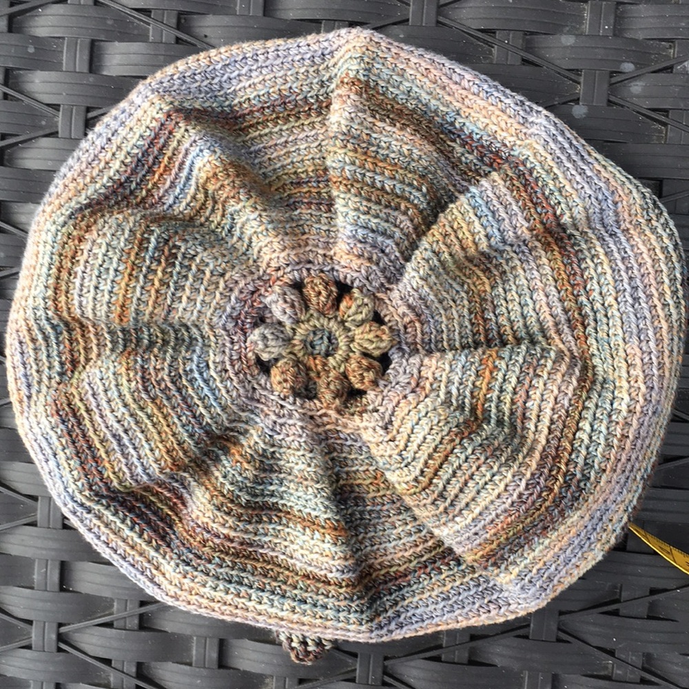 Hand Crocheted Hat/Toque - Picture 7 of 7